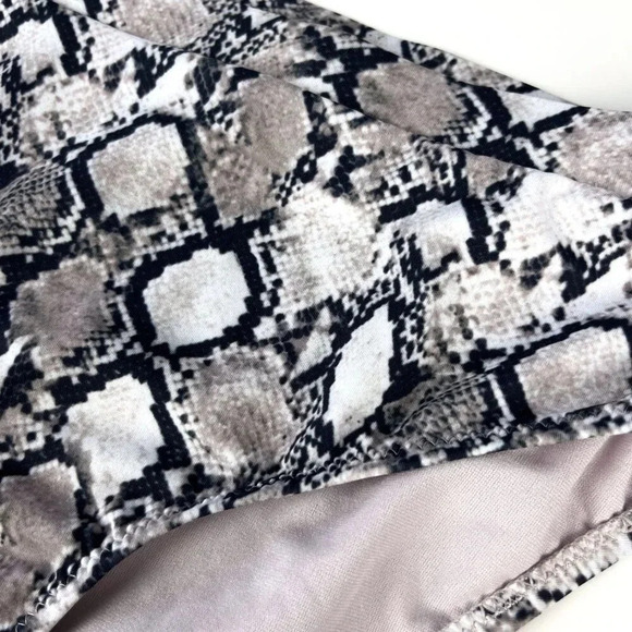 Envya Womens Small Snake Print Tank Top Bikini High Waisted Like New Swim - Picture 3 of 4